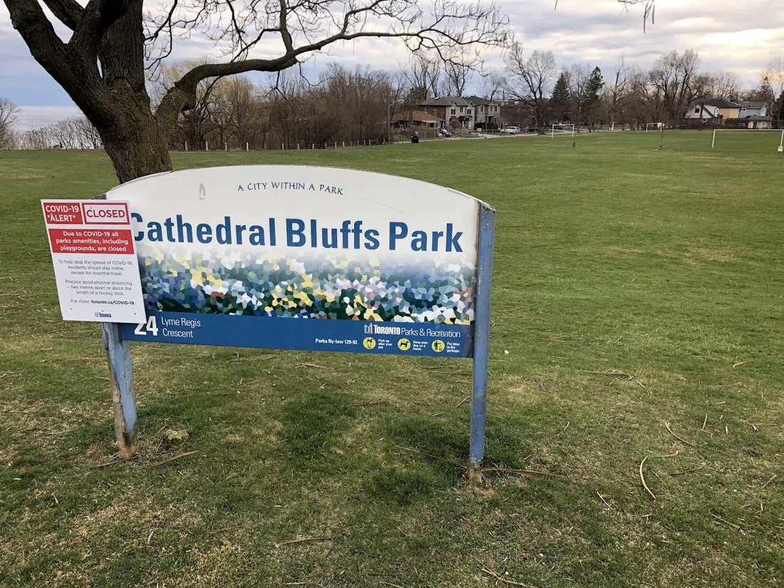 Cathedral Bluffs Park, Toronto