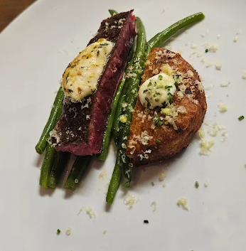 Antler Kitchen & Bar — photo 3