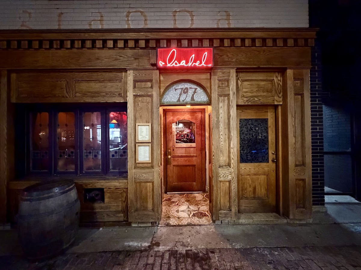 Bar Isabel — photo 6
