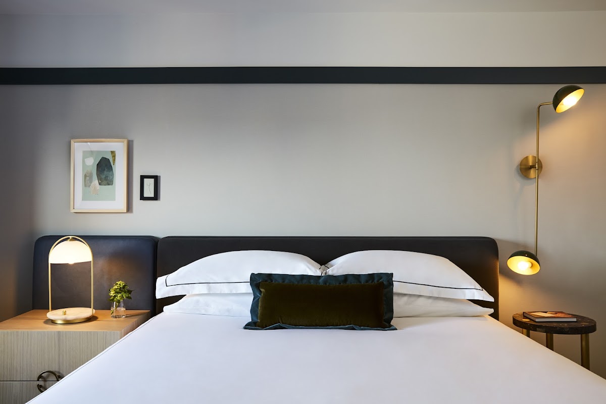 Kimpton Saint George — photo 3