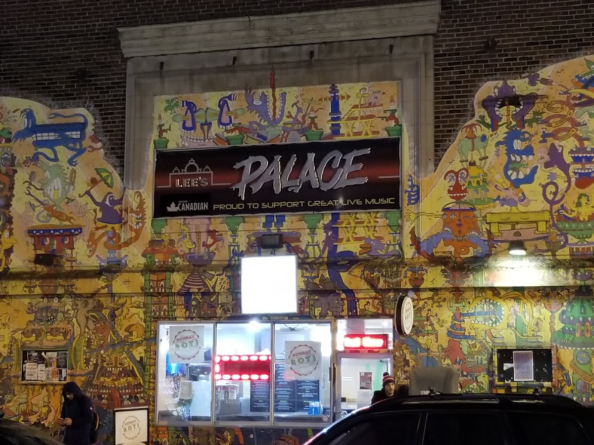 Lee's Palace — photo 4