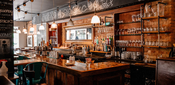 Pearl Diver, Toronto