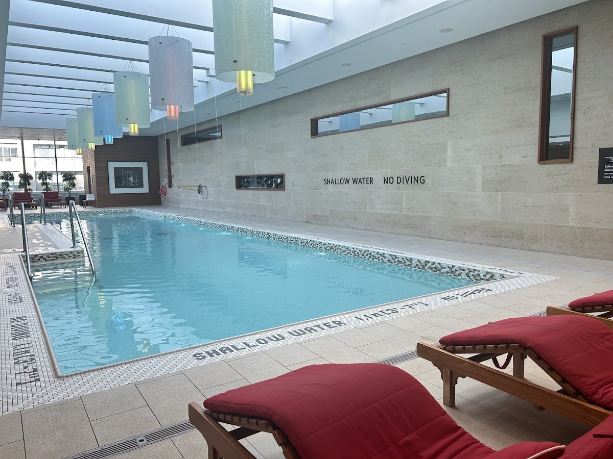 Shangri-La Toronto — photo 3