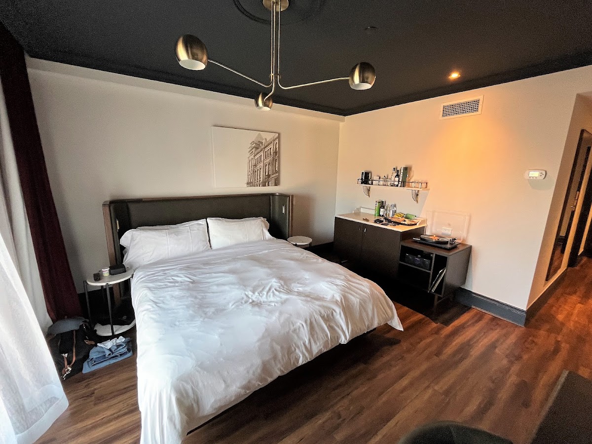 The Broadview Hotel — photo 2