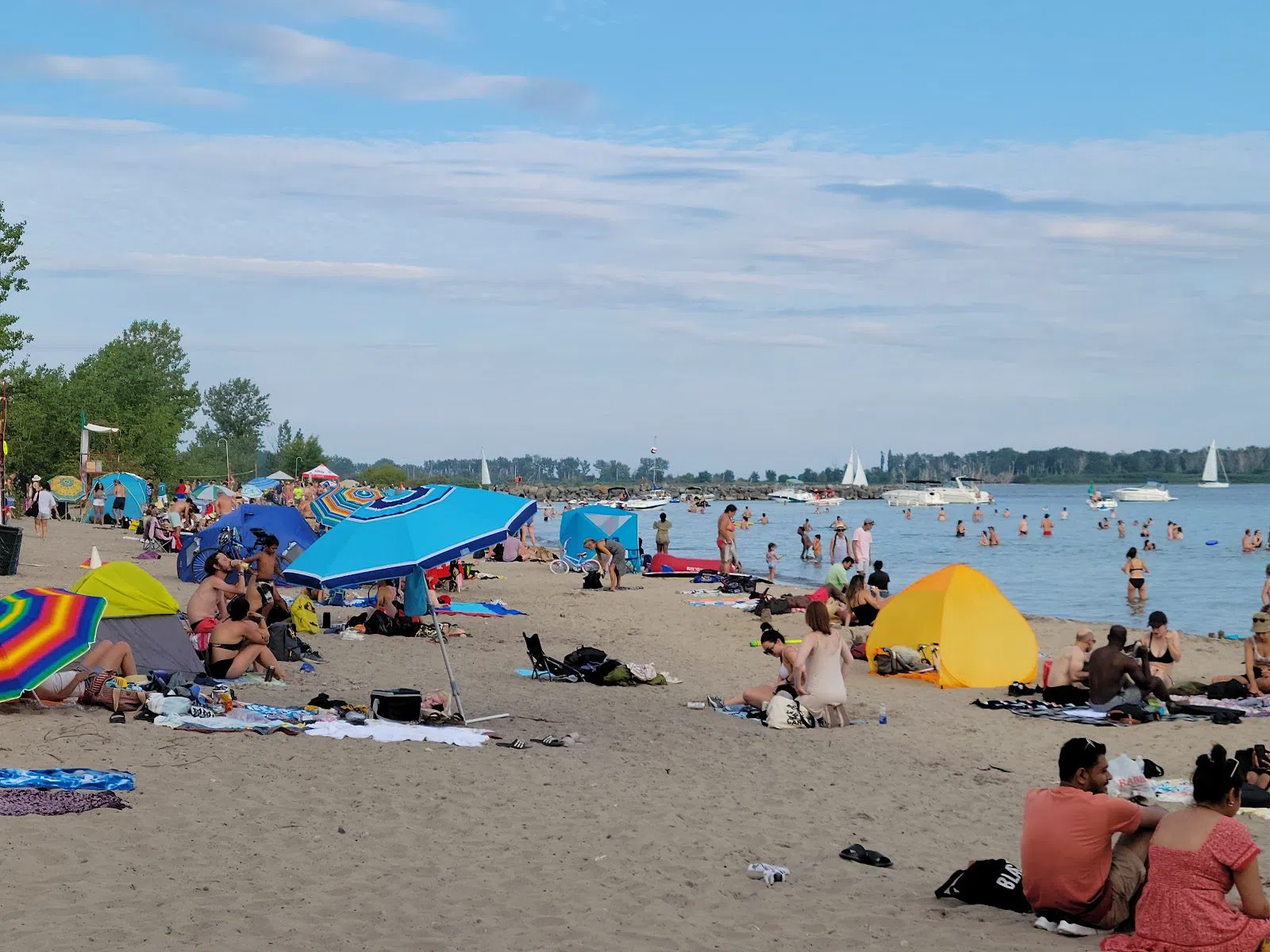 Ward's Island (comunidad y playa), Toronto